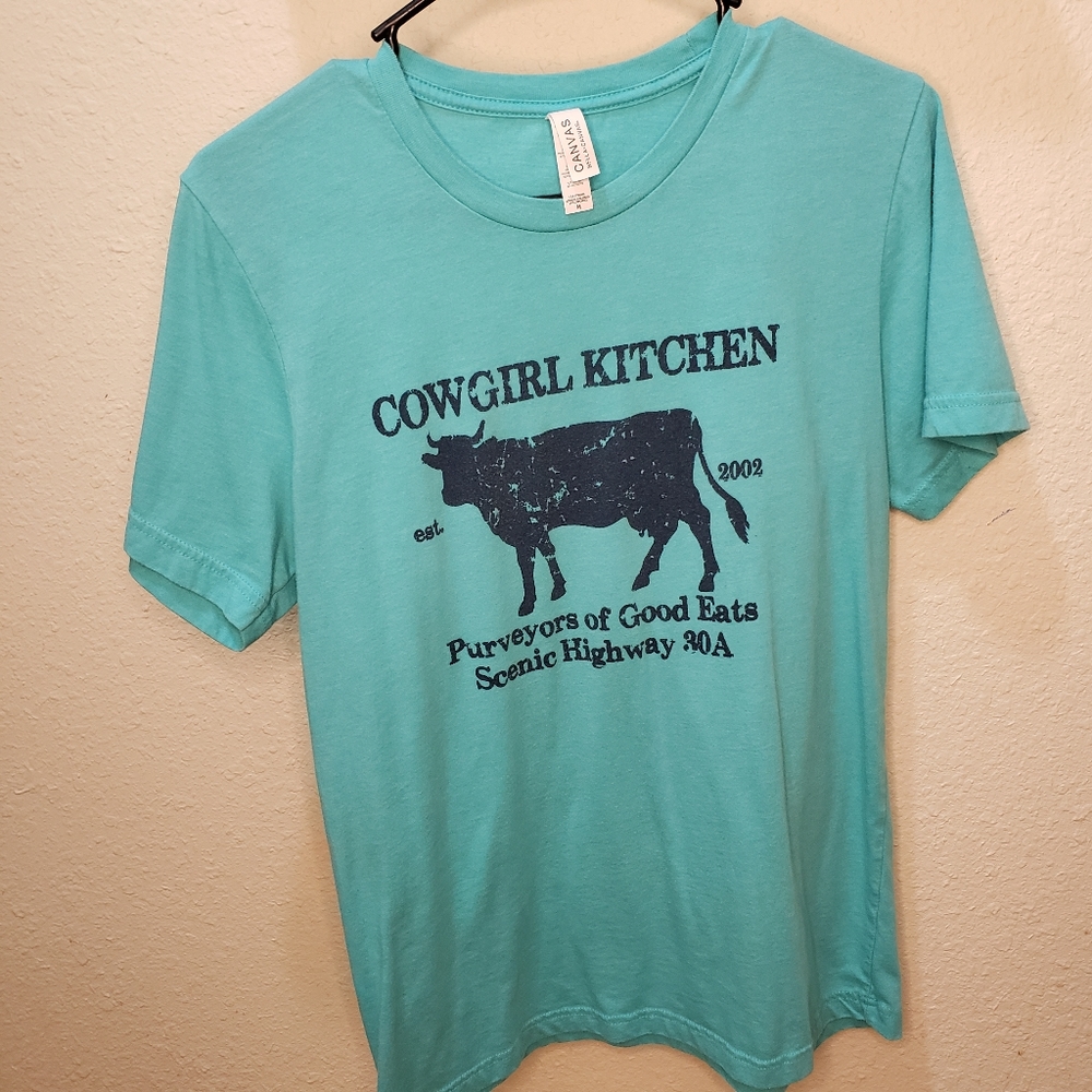 Bella + Canvas T-Shirt Size M